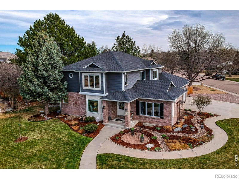 1204 Twin Peaks Cir, Longmont, CO 80503