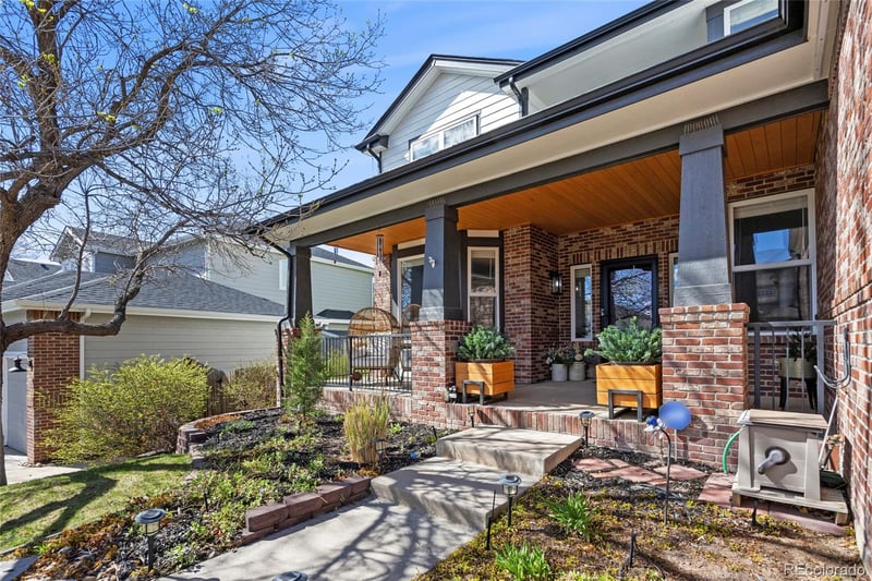 18145 Alamo Dr, Centennial, CO 80015