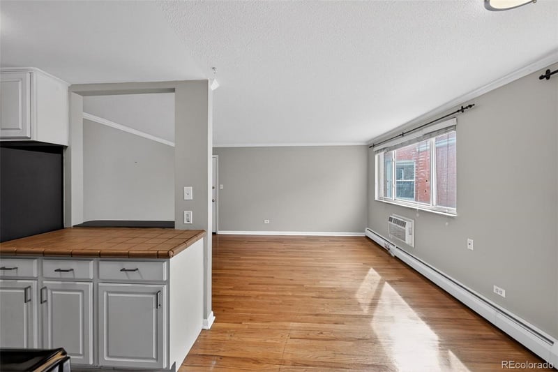 1242 Gaylord St #201, Denver, CO 80206