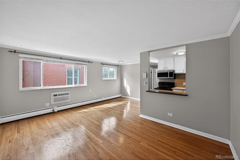 1242 Gaylord St #201, Denver, CO 80206