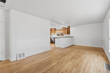 1364 Dayton St, Aurora, CO 80010