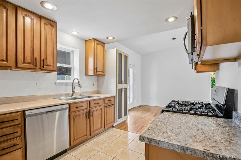 4600 10th Ave, Denver, CO 80204