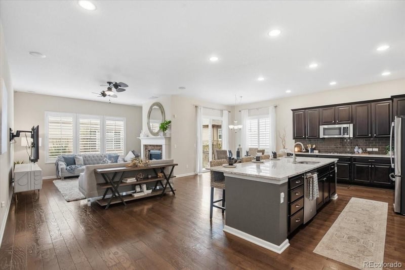 7790 Queensburg Way, Aurora, CO 80016