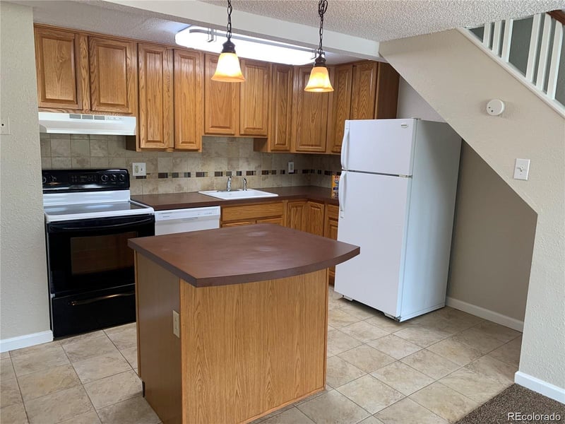 381 Estes St #6, Lakewood, CO 80226