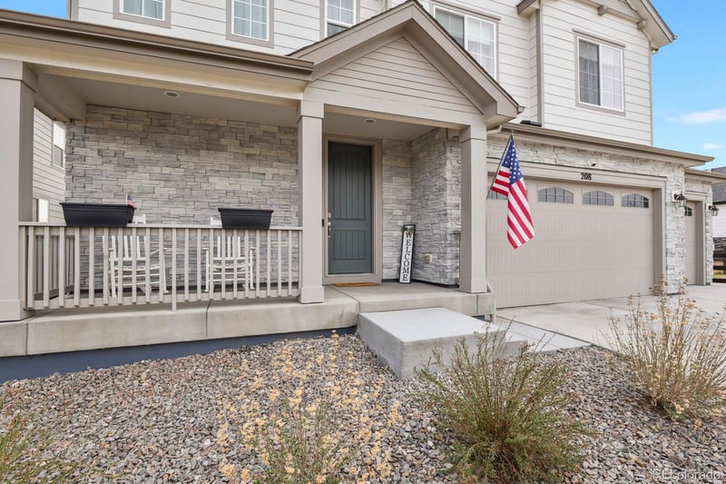 208 Waterloo St, Aurora, CO 80018