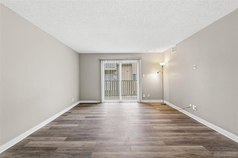 7335 Quincy Ave #206, Denver, CO 80237