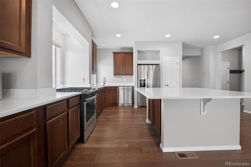 402 Highlands Cir, Erie, CO 80516