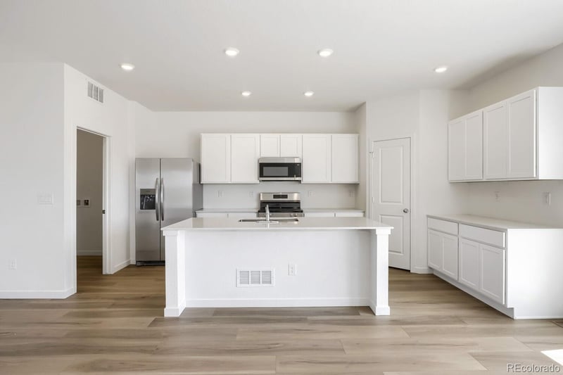 45894 Mill Ave, Bennett, CO 80102