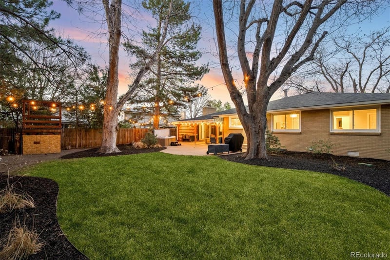 1715 Oneida St, Denver, CO 80224