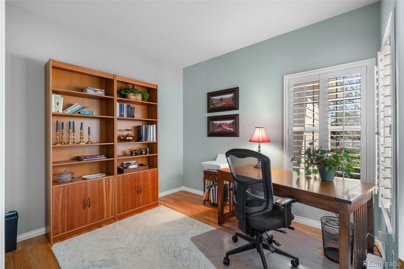 6091 Utah Ln, Lakewood, CO 80232