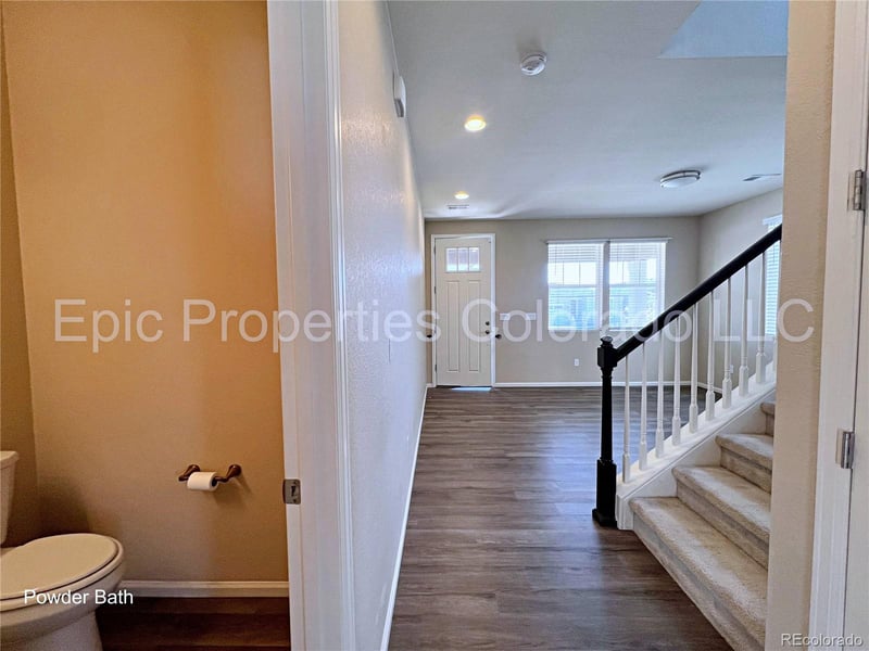 24231 40th Ave, Aurora, CO 80019