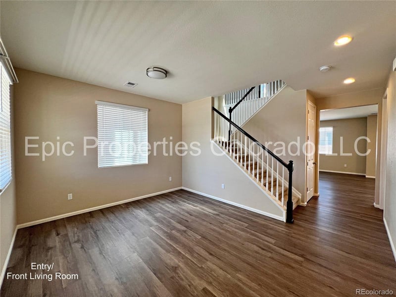 24231 40th Ave, Aurora, CO 80019