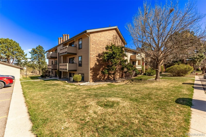 420 Zang St #3-106, Lakewood, CO 80228