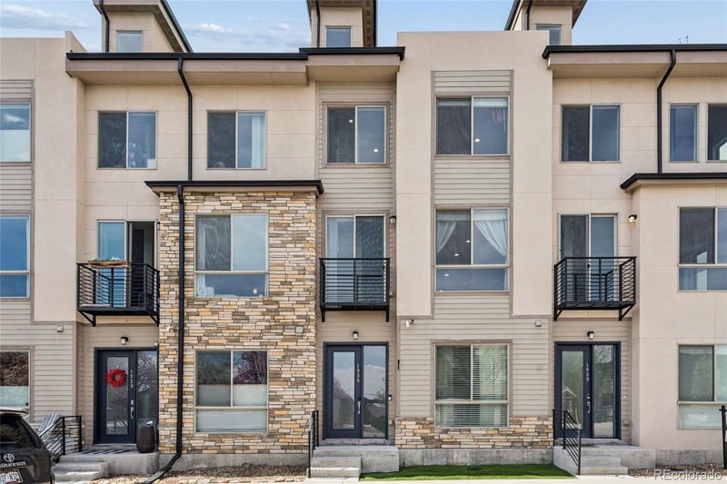 1935 Eaton St, Lakewood, CO 80214