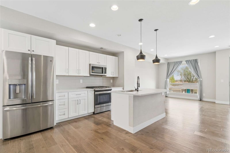 1935 Eaton St, Lakewood, CO 80214