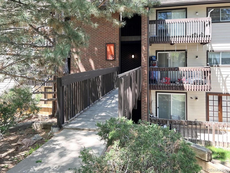 14590 2nd Ave #101B, Aurora, CO 80011