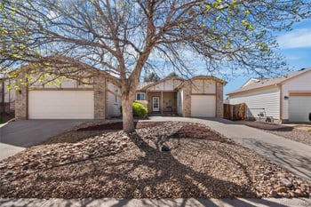 3649 Killarney St, Aurora, CO 80013