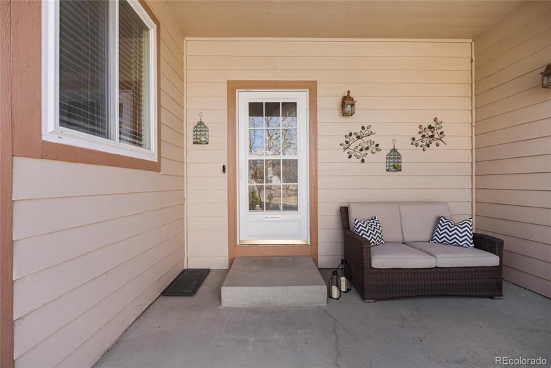 3649 Killarney St, Aurora, CO 80013