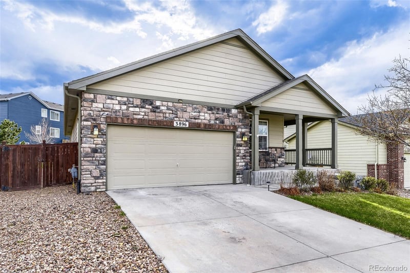 3896 Brush Rd, Castle Rock, CO 80108