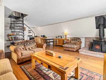 2415 Wild Bear Way, Estes Park, CO 80517