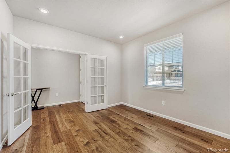 27942 Glasgow Pl, Aurora, CO 80016