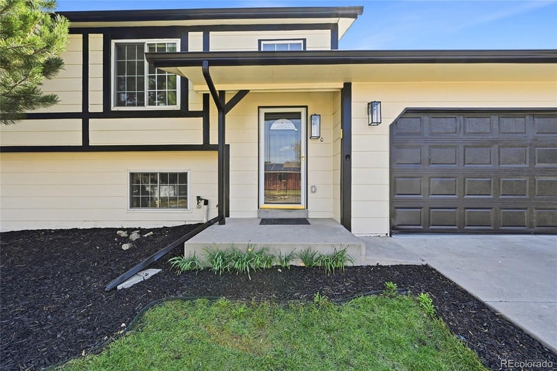 1830 96th Dr, Thornton, CO 80229