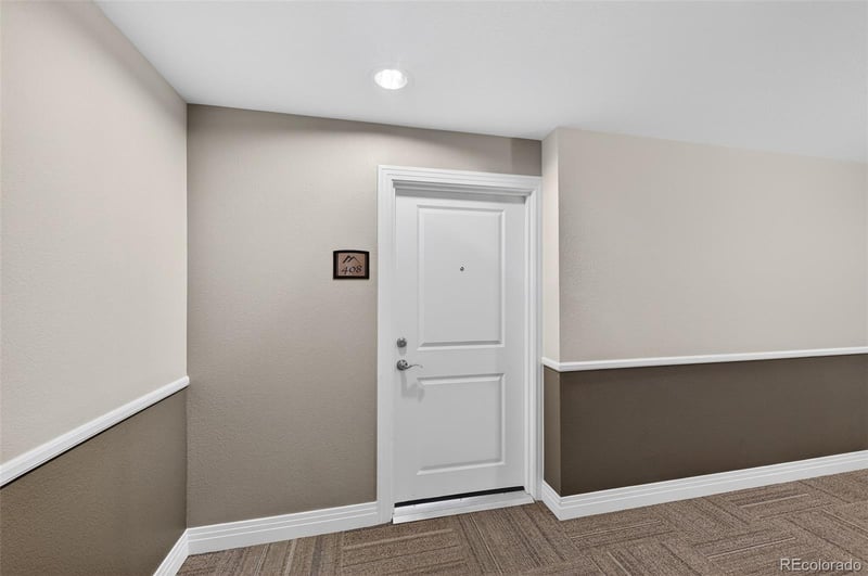 9039 Panorama Cir #408, Englewood, CO 80112