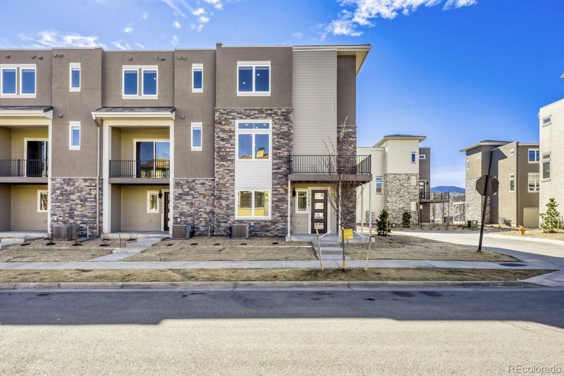15544 Washburn , Lakewood, CO 80228