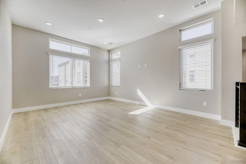 15544 Washburn , Lakewood, CO 80228