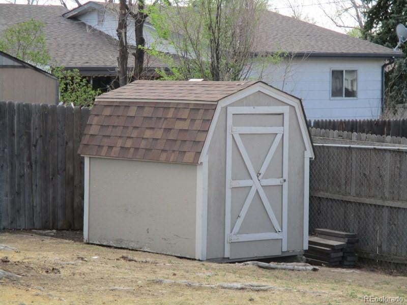 7590 Yates St, Westminster, CO 80030