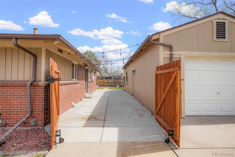 6180 Garland St, Arvada, CO 80004