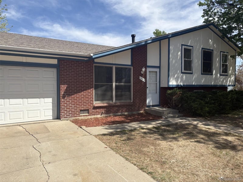9315 Girard Pl, Lakewood, CO 80227