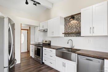 13805 82nd Ave, Arvada, CO 80005