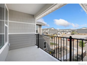 4160 South Park Dr #202, Loveland, CO 80538