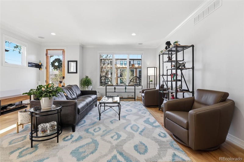 66 Jackson St, Denver, CO 80209