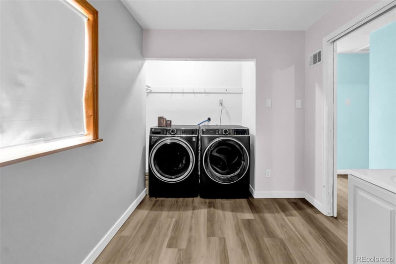 1201 Hanover St, Aurora, CO 80010