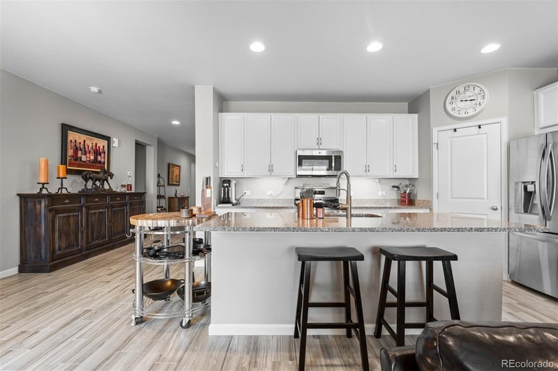 930 Mcmurdo Cir, Castle Rock, CO 80108