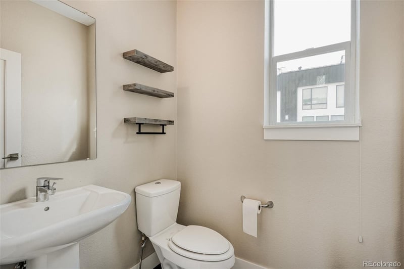 3519 16th Ave, Denver, CO 80204