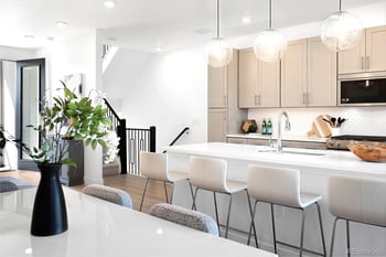 22 Oneida Ct, Denver, CO 80230