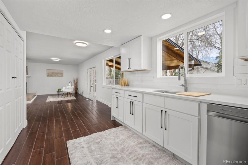 1607 Oakland St, Aurora, CO 80012