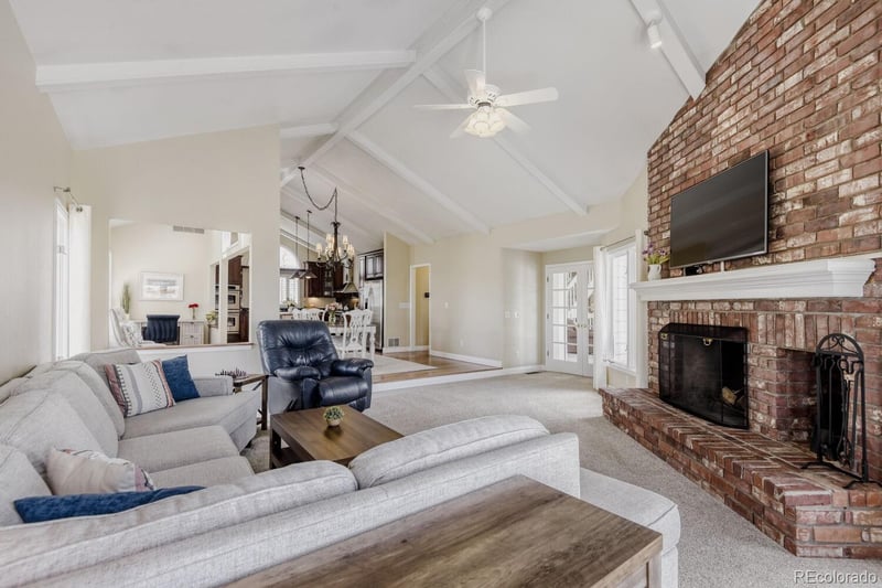 7666 Coventry Dr, Castle Rock, CO 80108