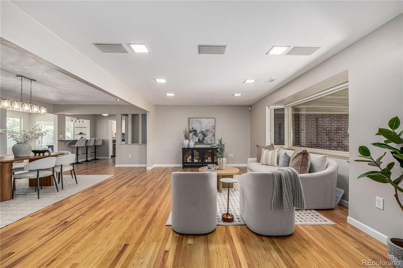 2540 Jasmine St, Denver, CO 80222