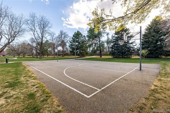 2540 Jasmine St, Denver, CO 80222