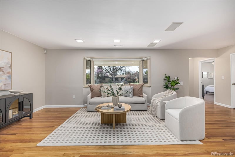 2540 Jasmine St, Denver, CO 80222