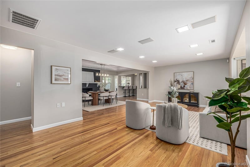 2540 Jasmine St, Denver, CO 80222