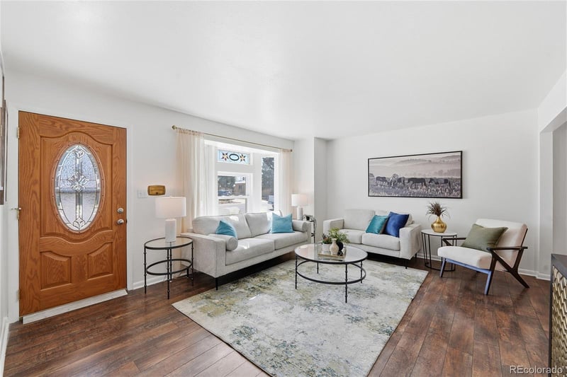 2967 W Tanforan Dr, Englewood, CO 80110