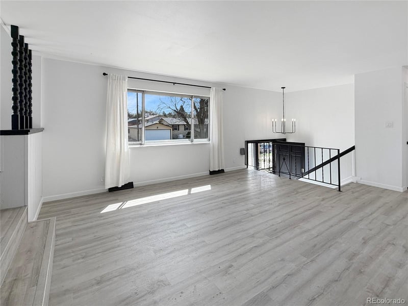 483 Moline St, Aurora, CO 80012
