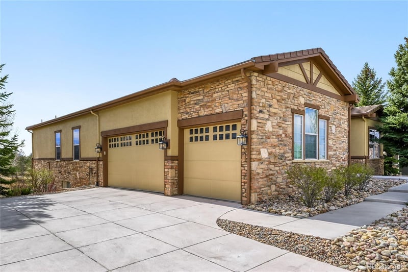 16627 Plateau Ln, Broomfield, CO 80023