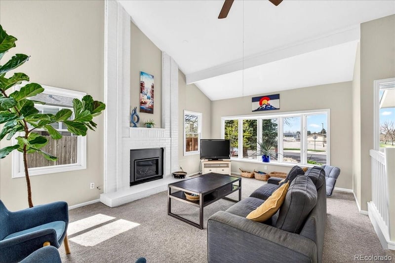 1410 Oakland St, Aurora, CO 80012