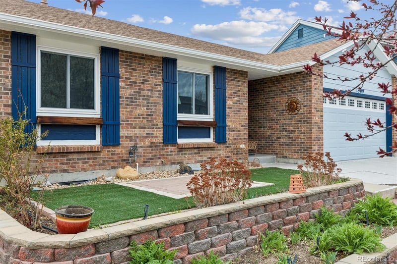 1909 Sandhurst Dr, Castle Rock, CO 80104